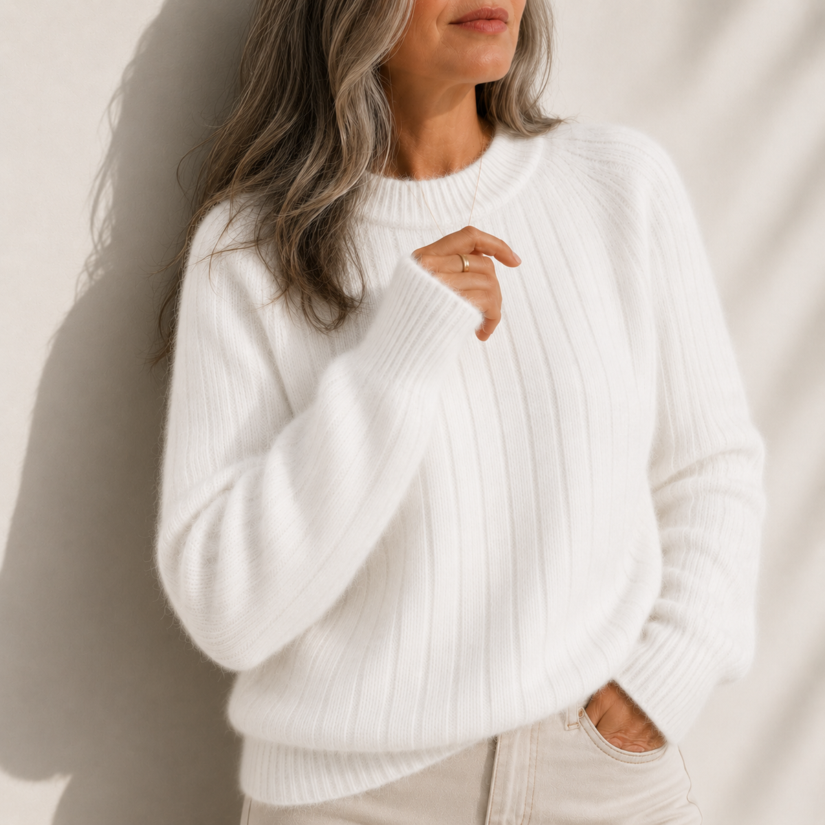 Mila | Women's Solid Colour Fluffy Sweater